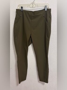 Duluth Trading co Women's Flexcellent Skinny Leg Ankle Pants